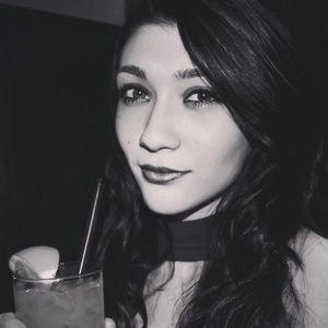 Meet your Posher, Isabella